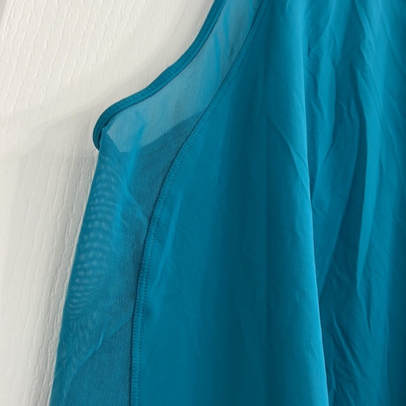 lululemon top - Picture 2 of 5